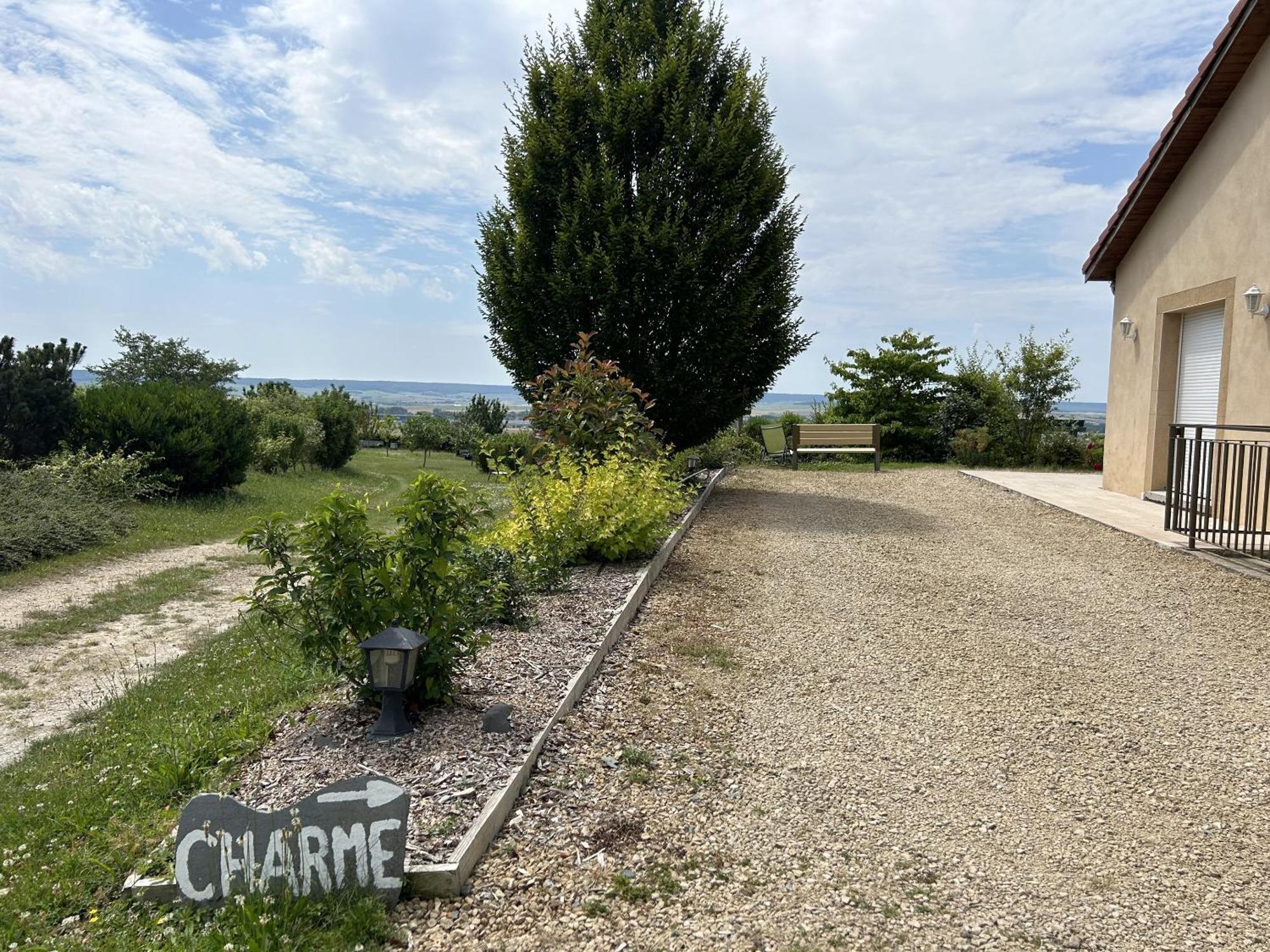 Le Charme Villa Cernay-les-Reims Exterior photo